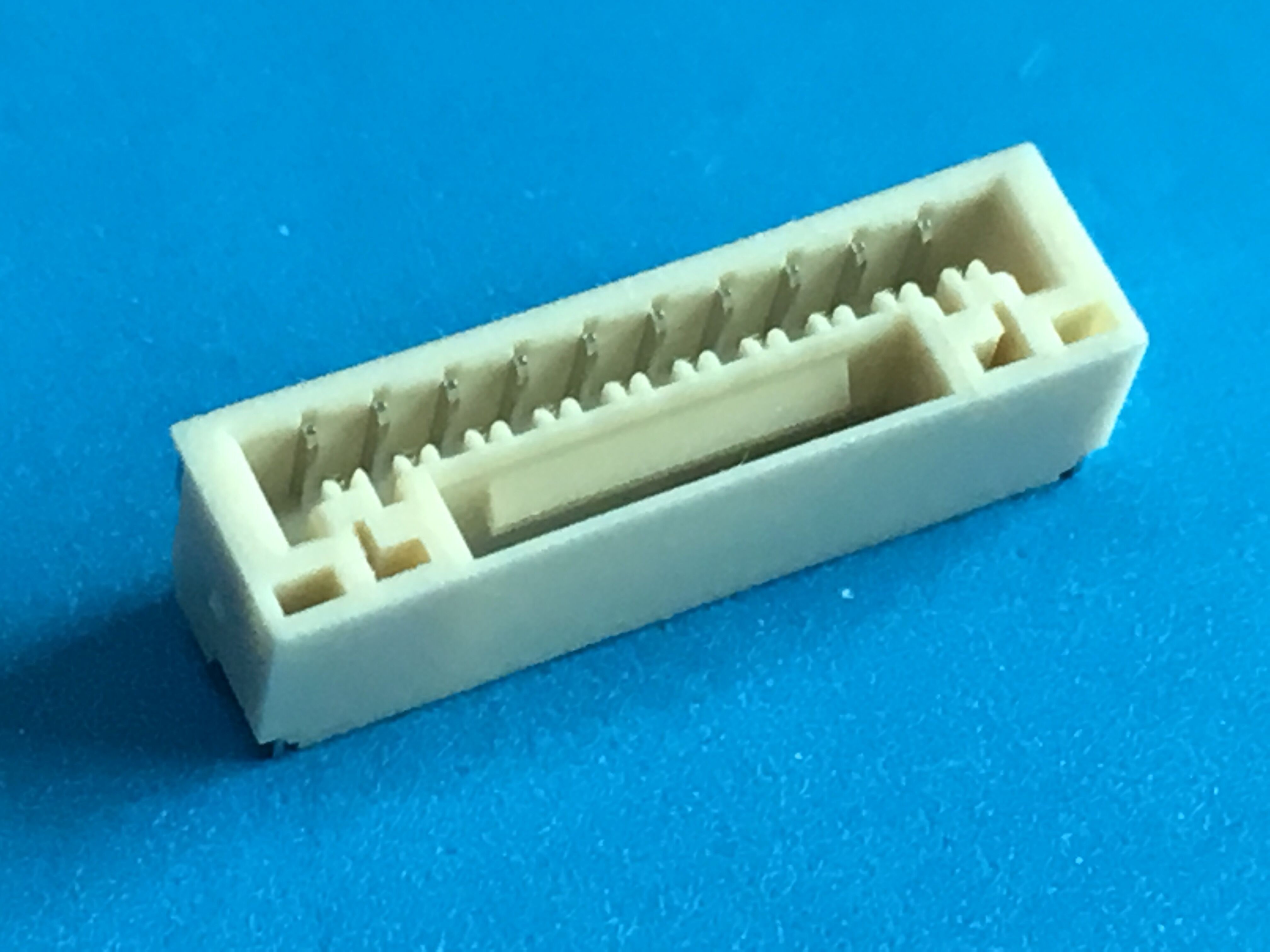 10 Poles Pcb Board To Board Connectors 2.0mm Pitch Through Board Cable